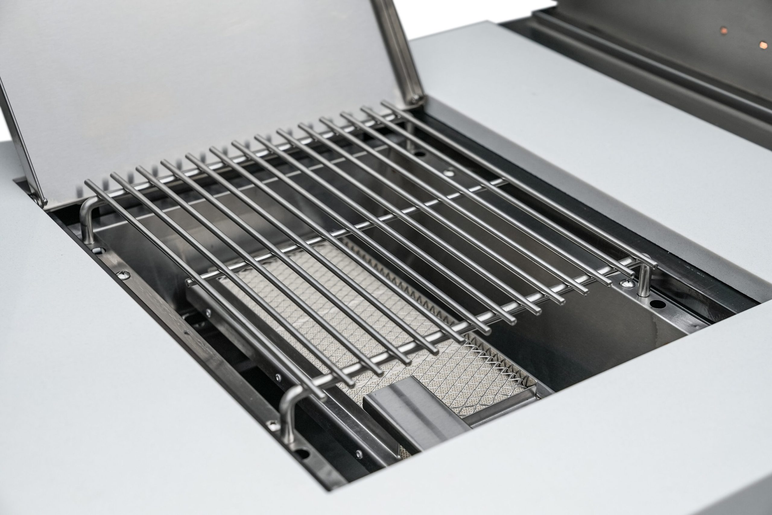 Mont Alpi 805 Original Series 94-in W Modular Outdoor Kitchen Grill island with 6 -Burners Gas Grill, 304 Marine Grade Stainless Steel - Image 9