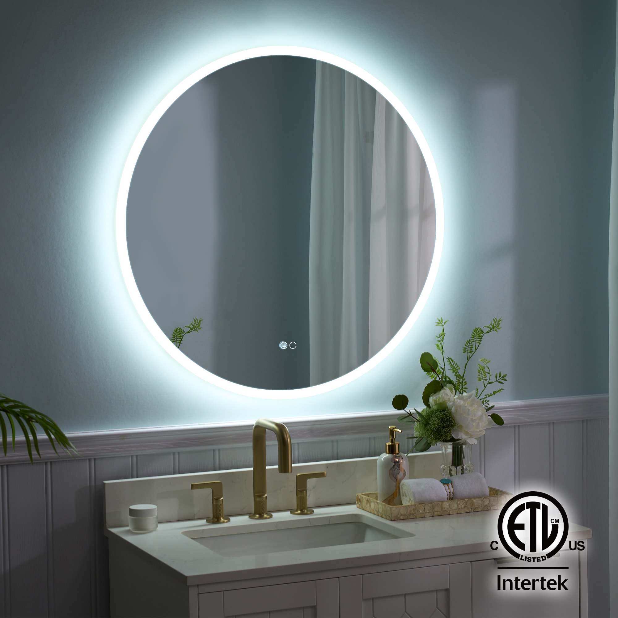 WELLFOR KOLE LED Bathroom Mirror 32-in x 32-in Polished Frameless Round Dimmable LED Lighted Fog Free Bathroom Vanity Mirror ( Silver )