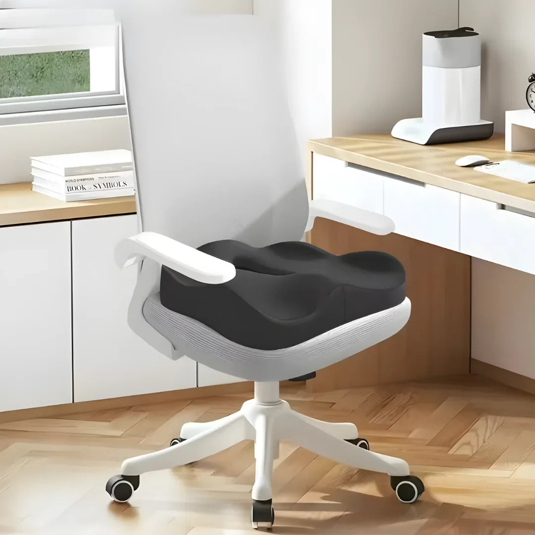 3-Zone Seat Cushion with Ergonomic Design - Image 8