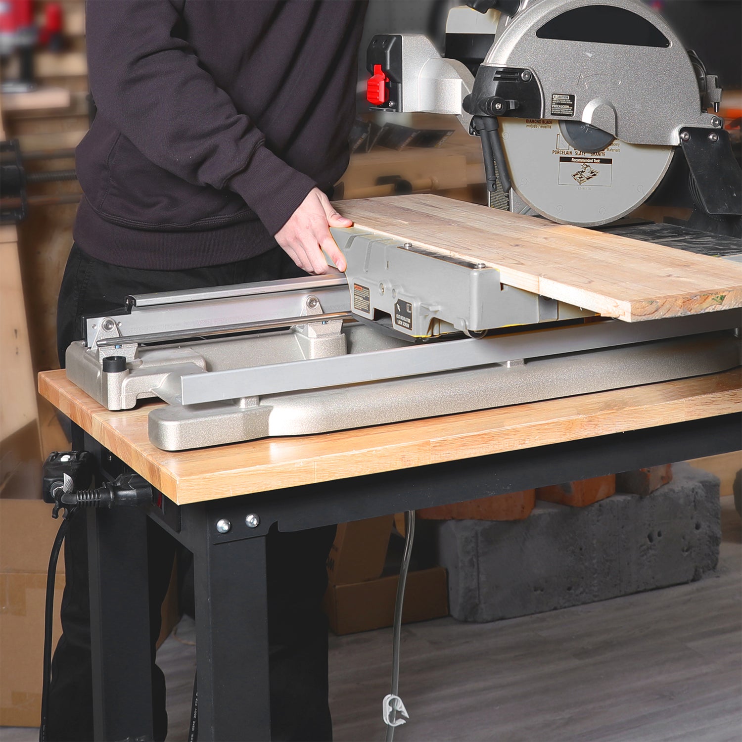WORKPRO 48"×20" Adjustable Workbench 2000 LBS Load Capacity Hardwood Worktable with Power Outlets - Image 7