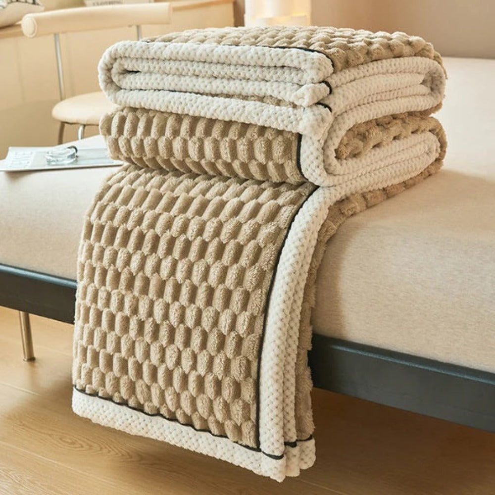 Throw Blanket Bubble-Textured Sherpa Fleece Breathable Year-Round - Image 11